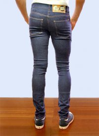 Slim v. Skinny Jeans: A Clarification · Effortless Gent